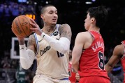 库兹马31+10罗林斯21+10 雄鹿力克公牛止五连败